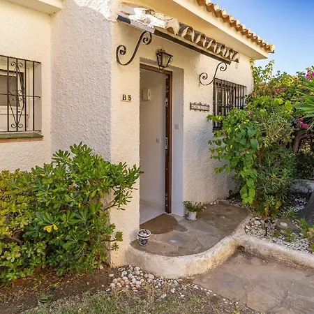 펜션 2 Bedroom Pet Friendly In